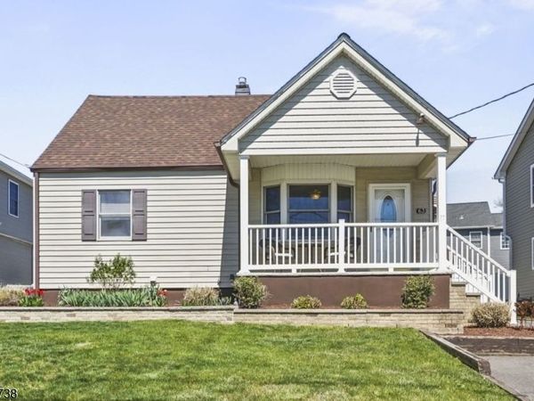 63 Coldevin Rd, Clark, NJ 07066