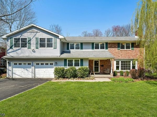 236 Spring Ridge Dr, Berkeley Heights, NJ 07922