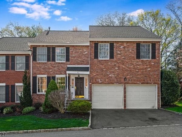 12 Eastgate Sq, Westfield, NJ 07090