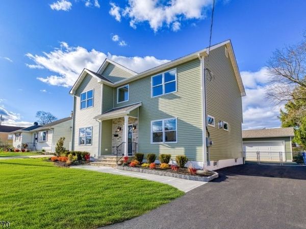 3 Lyons St, South River, NJ 08882