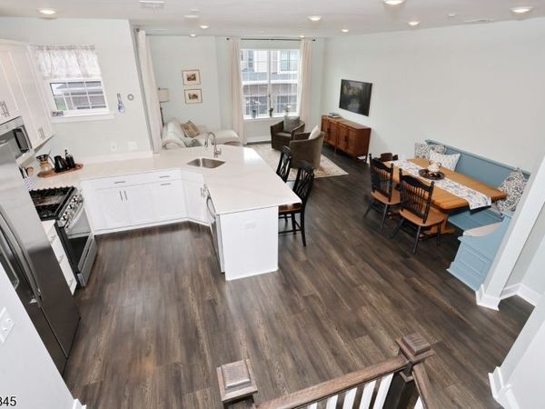 54 Harvest Way, Little Falls, NJ 07424