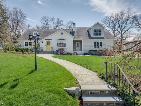 95 Silver Spring Rd, Millburn, NJ 07078