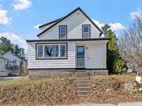 12 Bowers Ave, Tyngsborough, MA 01879