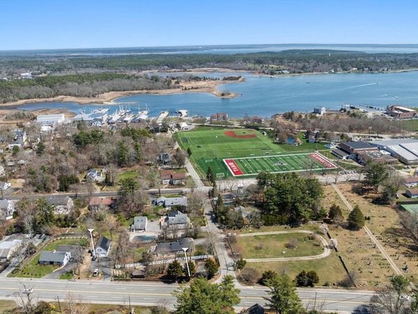 468 Mill St, Marion, MA 02738