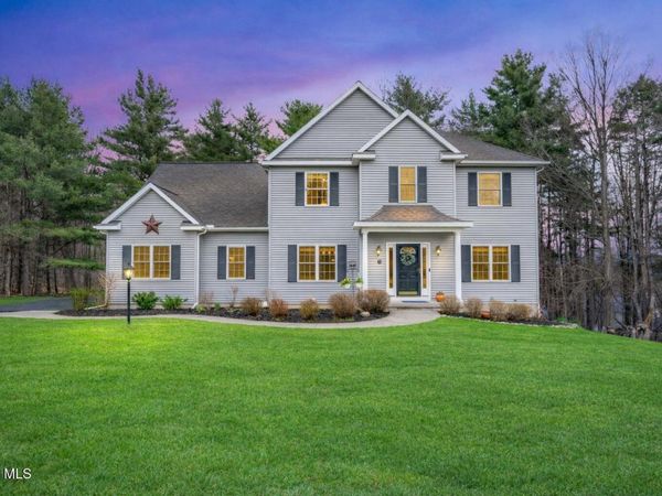 6 Sunrise Terrace, Wynantskill, NY 12198