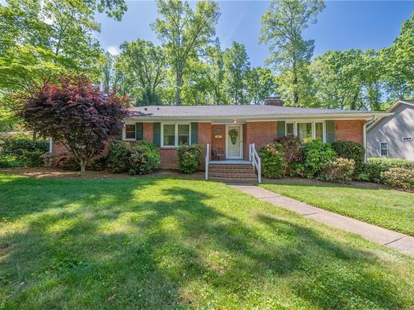 1245 Peace Haven Road, Winston-Salem, NC 27104