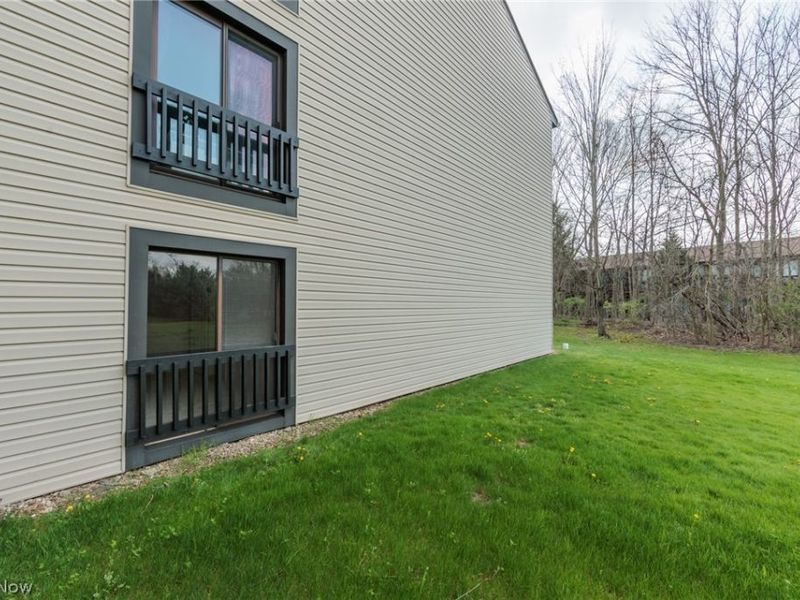 6270 Greenwood Parkway, Unit 402, Sagamore Hills, OH 44067 Photo 19