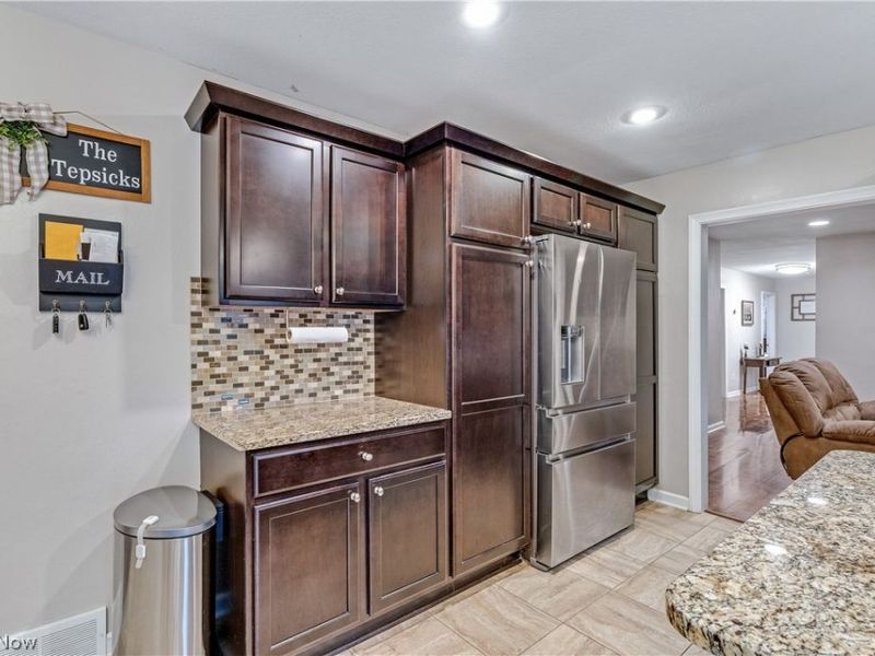 7130 Mill Creek Boulevard, Youngstown, OH 44512 Photo 12