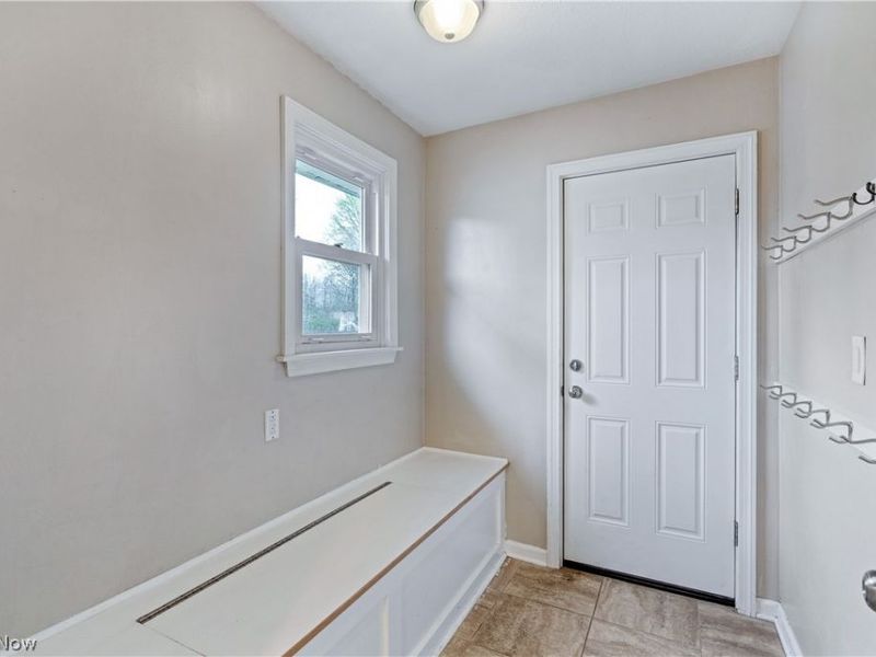 7130 Mill Creek Boulevard, Youngstown, OH 44512 Photo 15