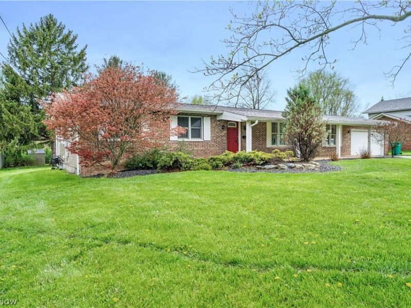 7130 Mill Creek Boulevard, Youngstown, OH 44512 Photo 2