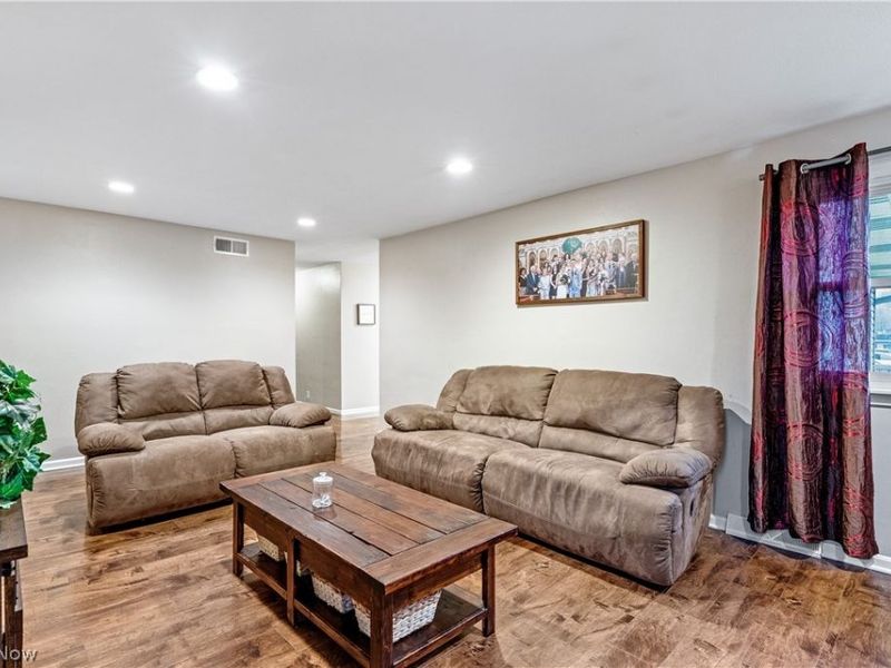 7130 Mill Creek Boulevard, Youngstown, OH 44512 Photo 20