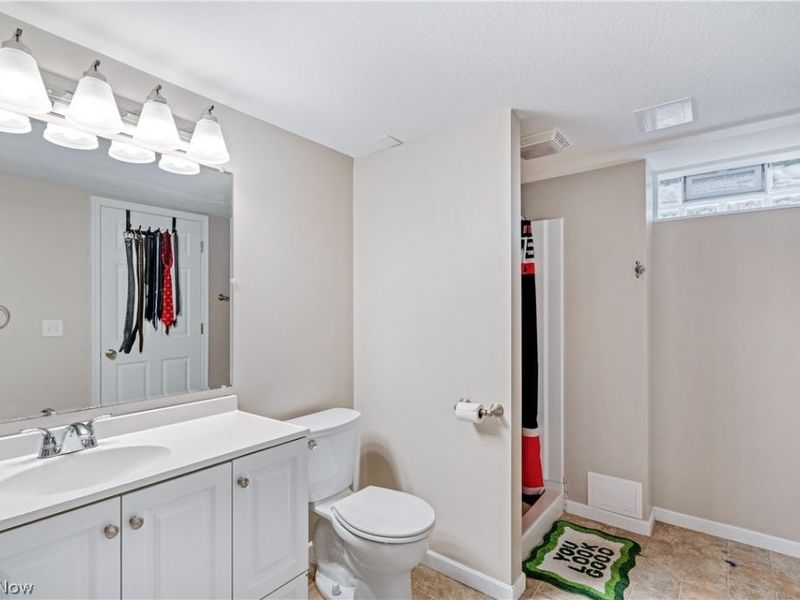 7130 Mill Creek Boulevard, Youngstown, OH 44512 Photo 38