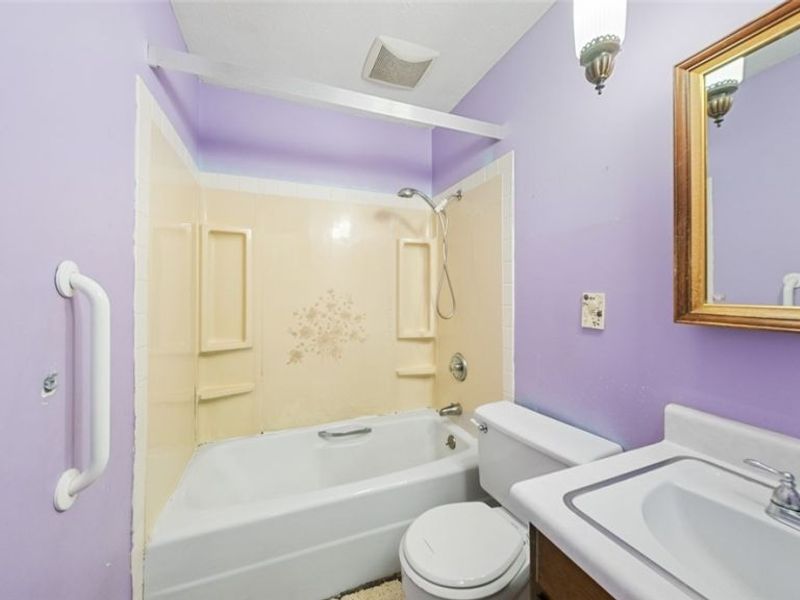 19156 Howe Road, Strongsville, OH 44136 Photo 36