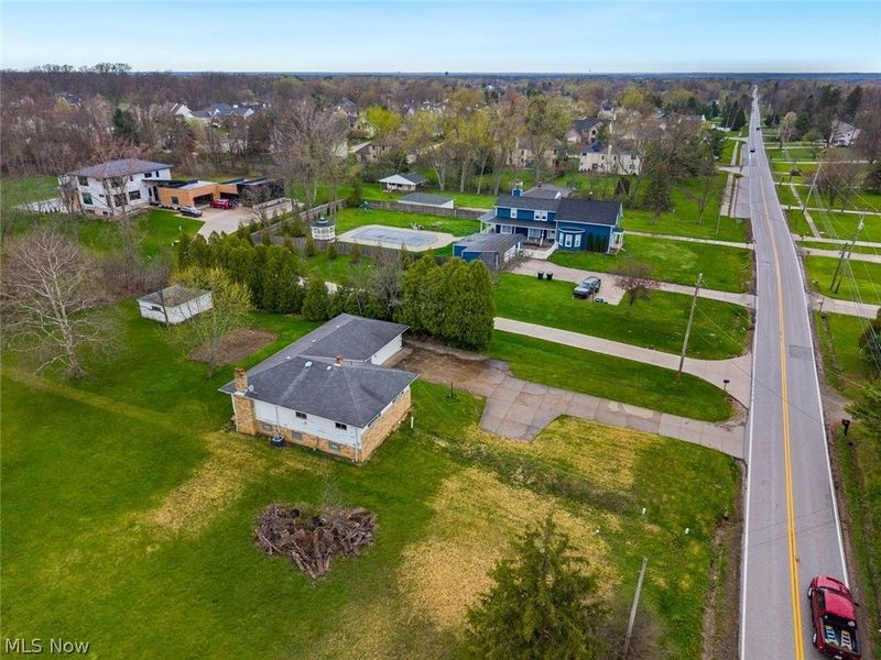 19156 Howe Road, Strongsville, OH 44136 Photo 4