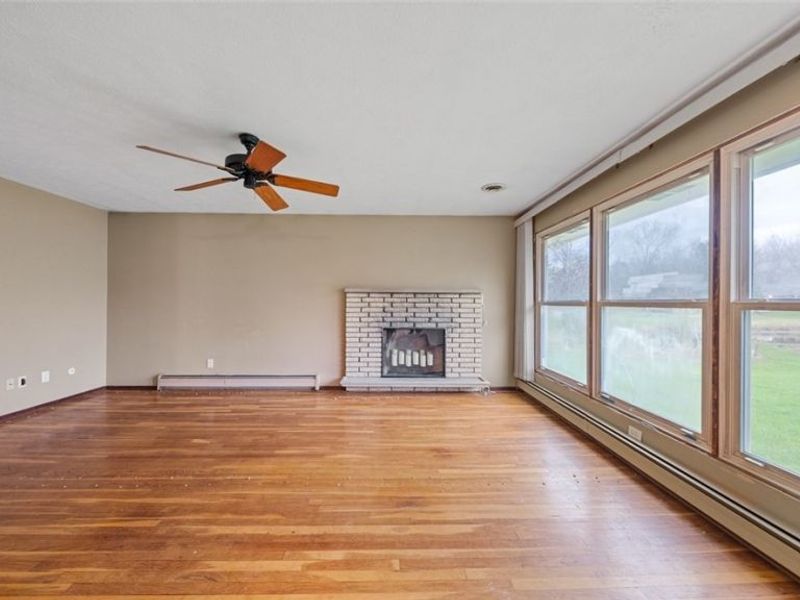 19156 Howe Road, Strongsville, OH 44136 Photo 6