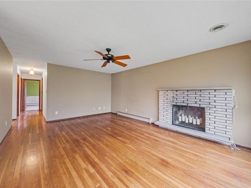 19156 Howe Road, Strongsville, OH 44136 Photo 7