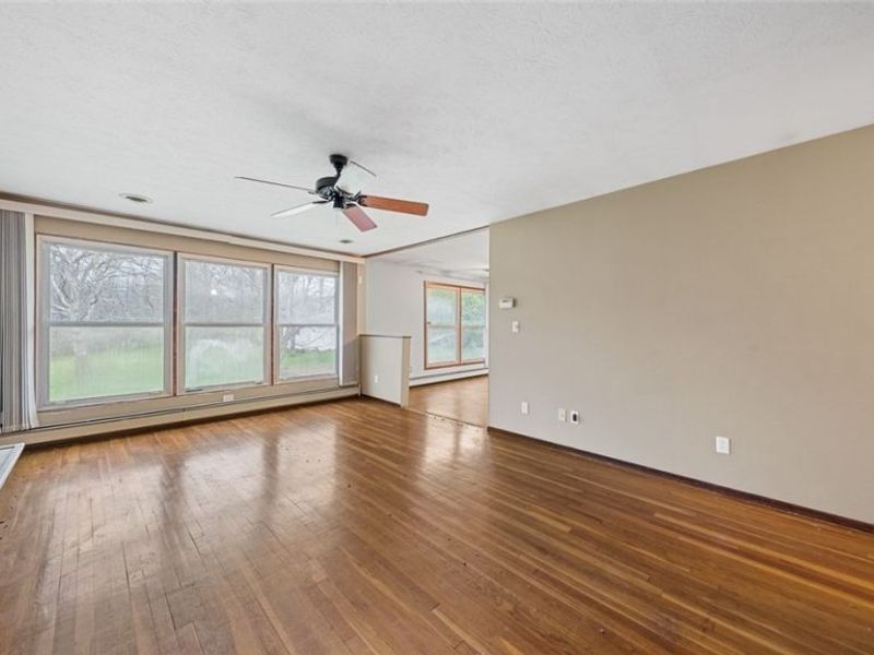 19156 Howe Road, Strongsville, OH 44136 Photo 9