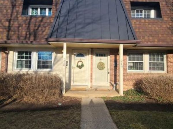 220 S VIRGINIA AVENUE, Unit 82, FALLS CHURCH, VA 22046