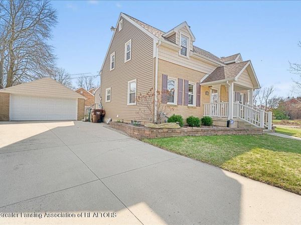 1615 W Ottawa Street, Lansing, MI 48915