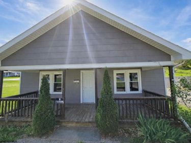 595 S Pike Street, Shinnston, WV 26431