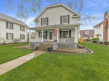 403 E Centennial Street, Nappanee, IN 46550