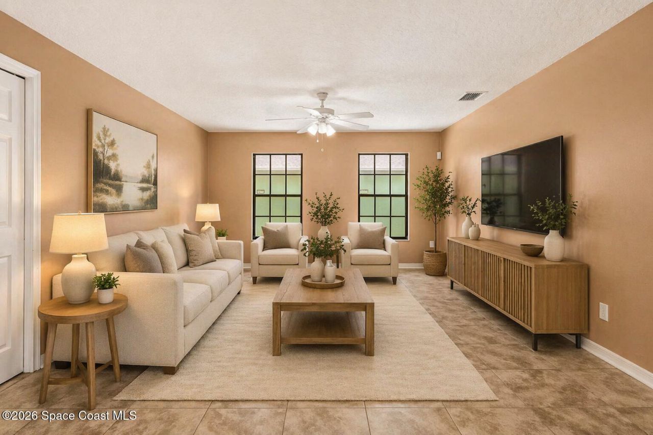 950 Whisperpine Drive, Melbourne, FL 32901 Photo