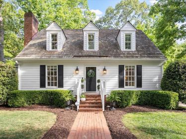 2220 Middlefield Court, Raleigh, NC 27615
