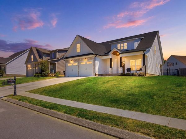 8921 Silver Maple Drive, Ooltewah, TN 37363