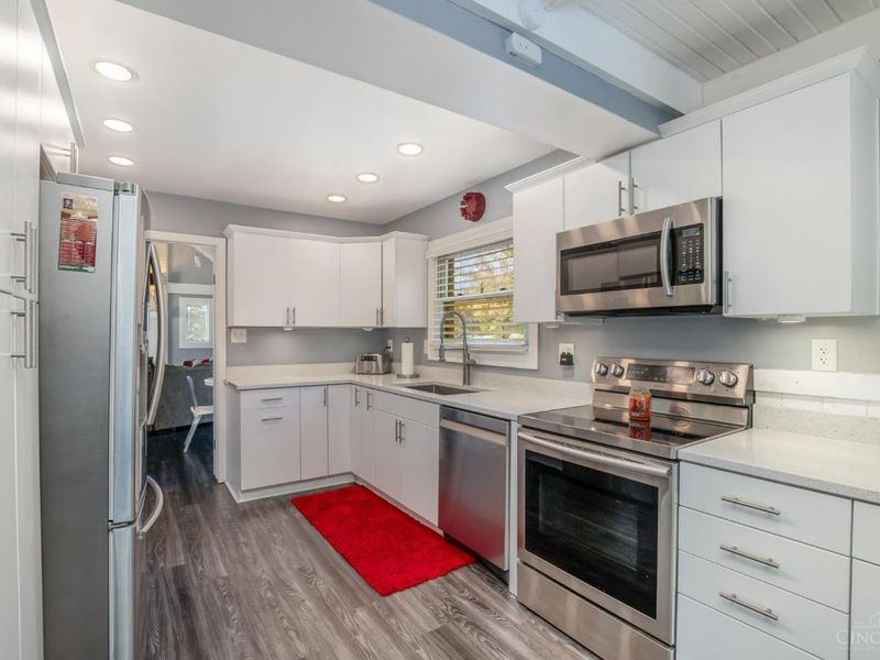 5916 Cleves Warsaw Pike, Green Township, OH 45238 Photo 10