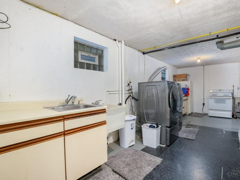 5916 Cleves Warsaw Pike, Green Township, OH 45238 Photo 33