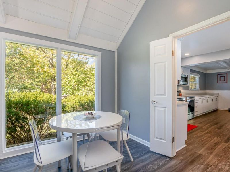 5916 Cleves Warsaw Pike, Green Township, OH 45238 Photo 8