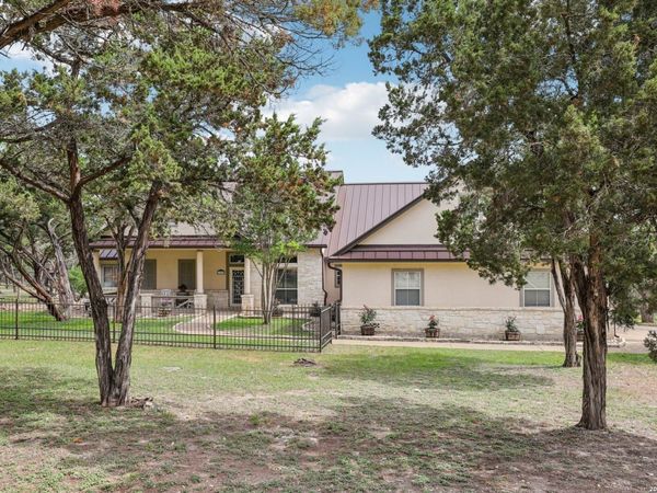 223 Summer Glen, New Braunfels, TX 78132