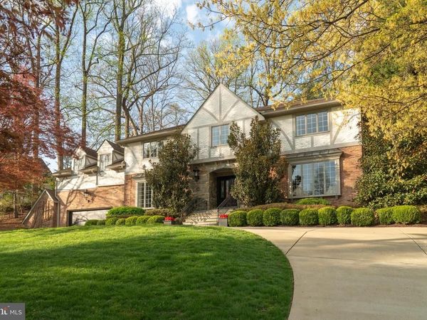 7204 LOCH LOMOND DRIVE, BETHESDA, MD 20817