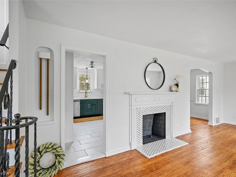 1143 Brentwood Road, Cleveland Heights, OH 44121 Photo 2