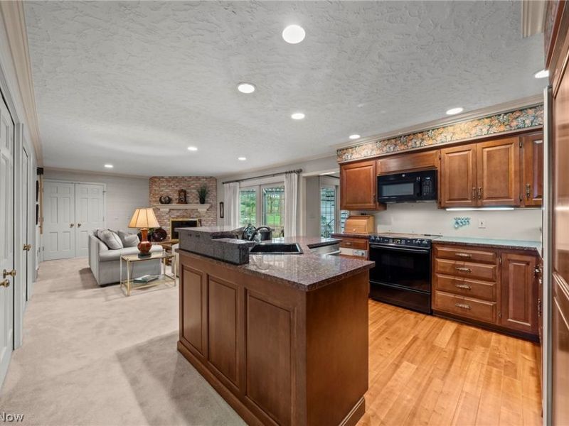 1222 Dearborn Drive, Akron, OH 44313 Photo 17