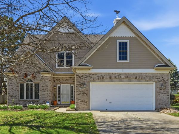1036 Spanish Lake Drive, Avon, IN 46123