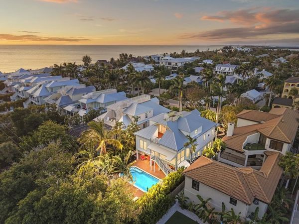 11525 Andy Rosse Ln, Captiva, FL 33924