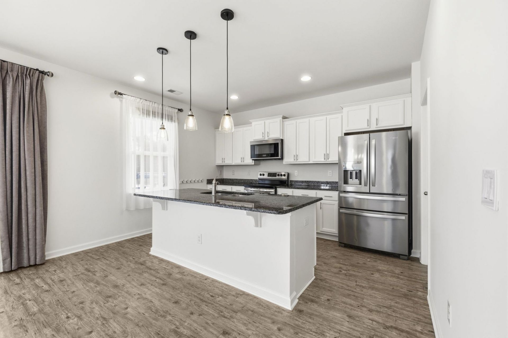 550 Hay Hill Ln. Photo 11