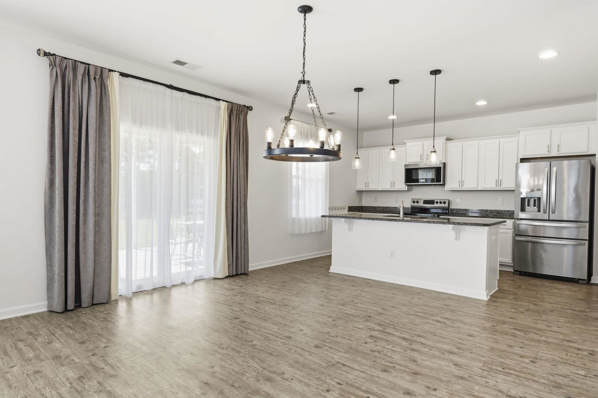 550 Hay Hill Ln. Photo 12