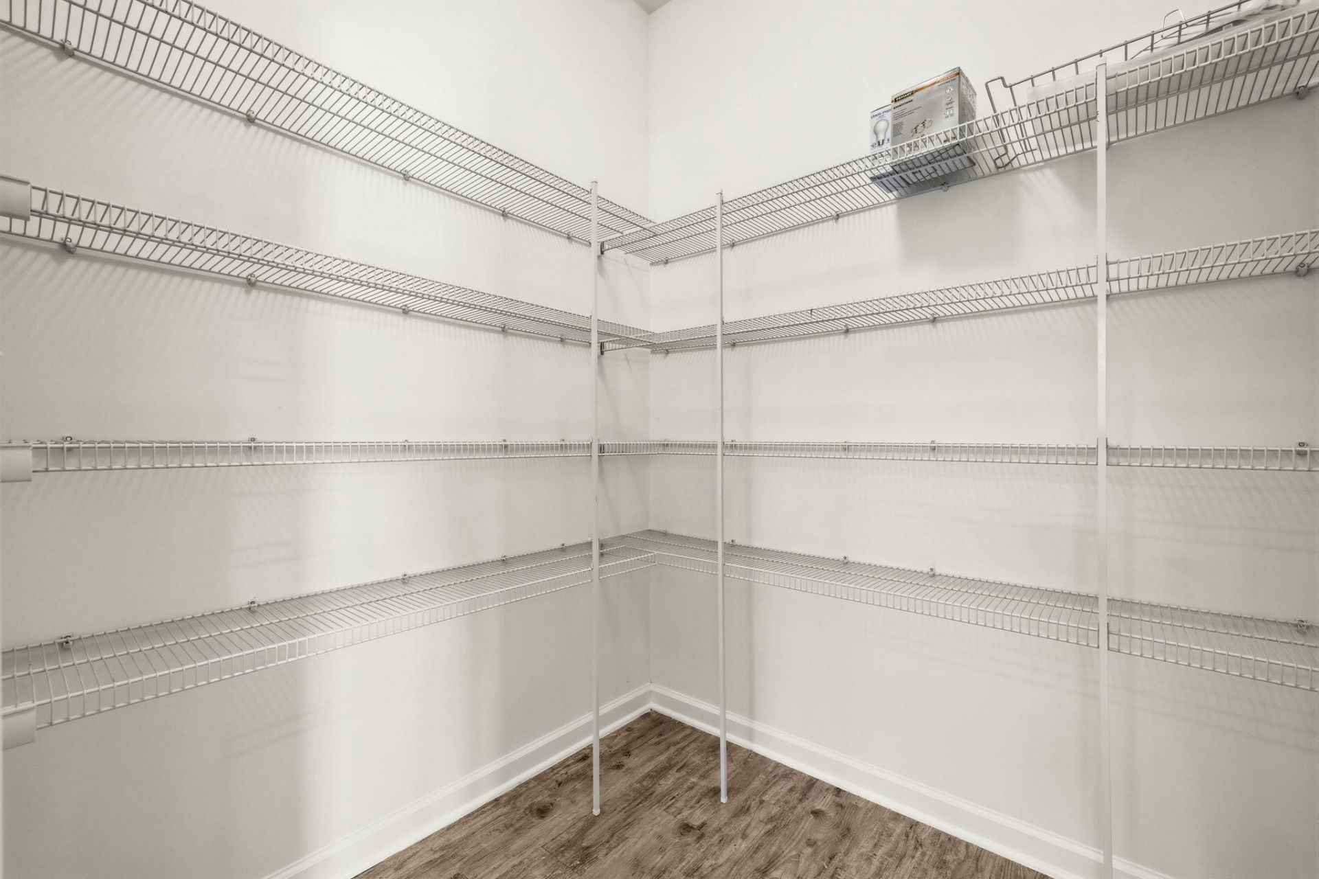 550 Hay Hill Ln. Photo 12