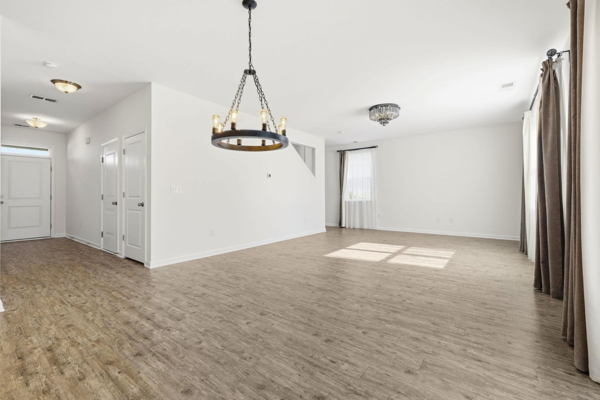 550 Hay Hill Ln. Photo 18