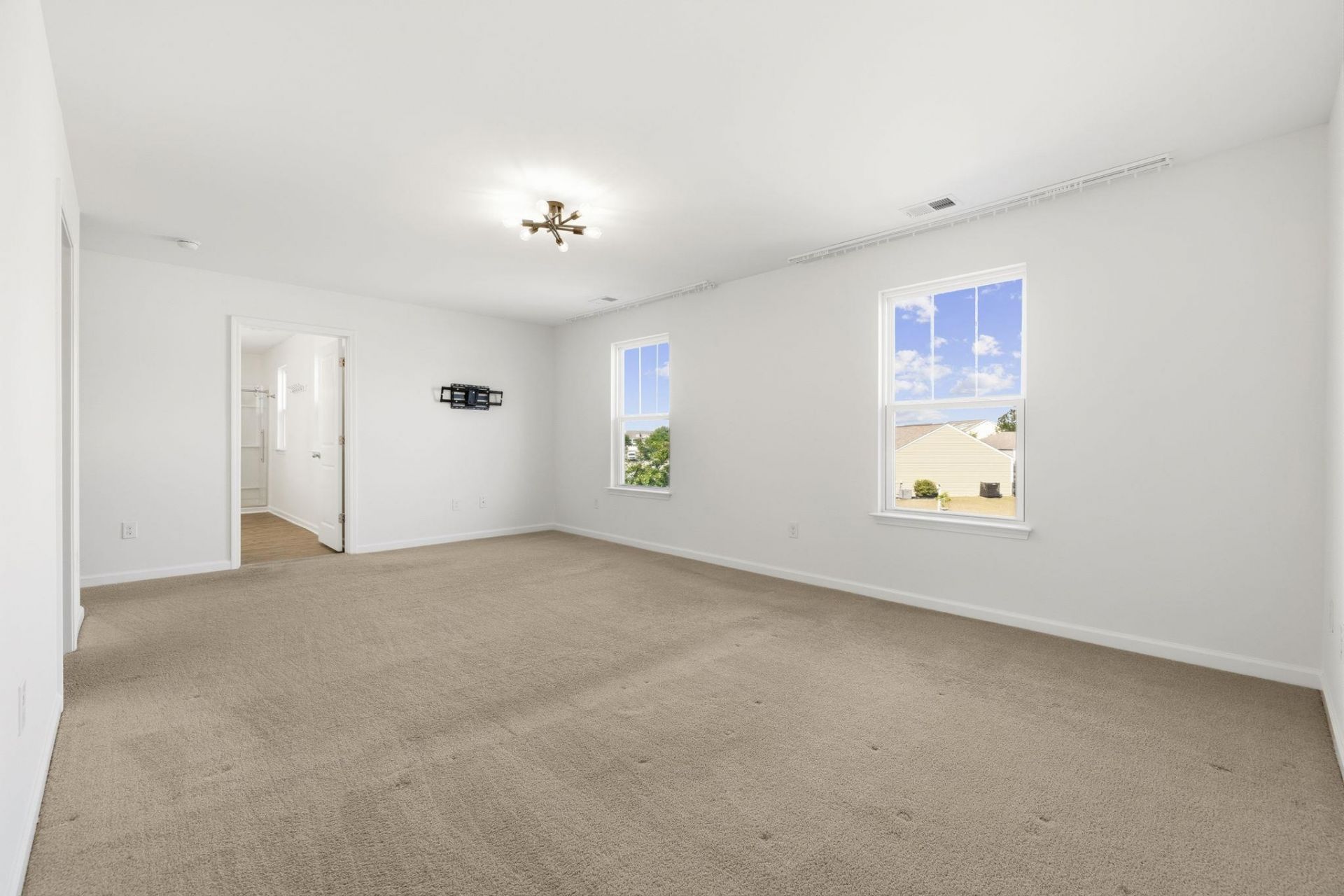 550 Hay Hill Ln. Photo 29