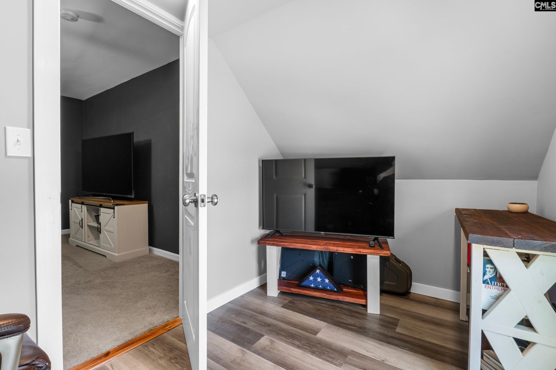 837 Oxbury Ln  Photo 29