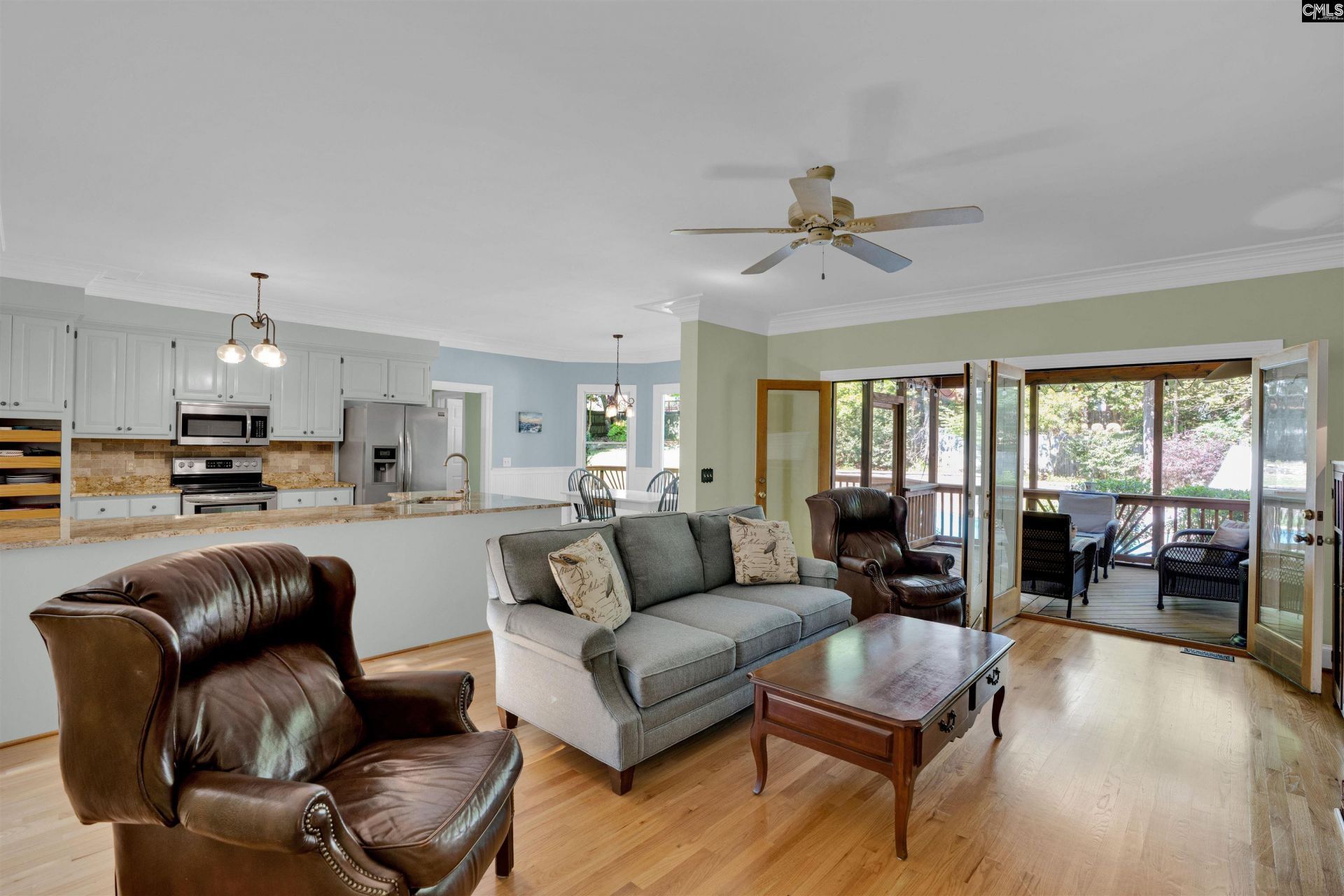 209 Bronlow Drive  Photo 11