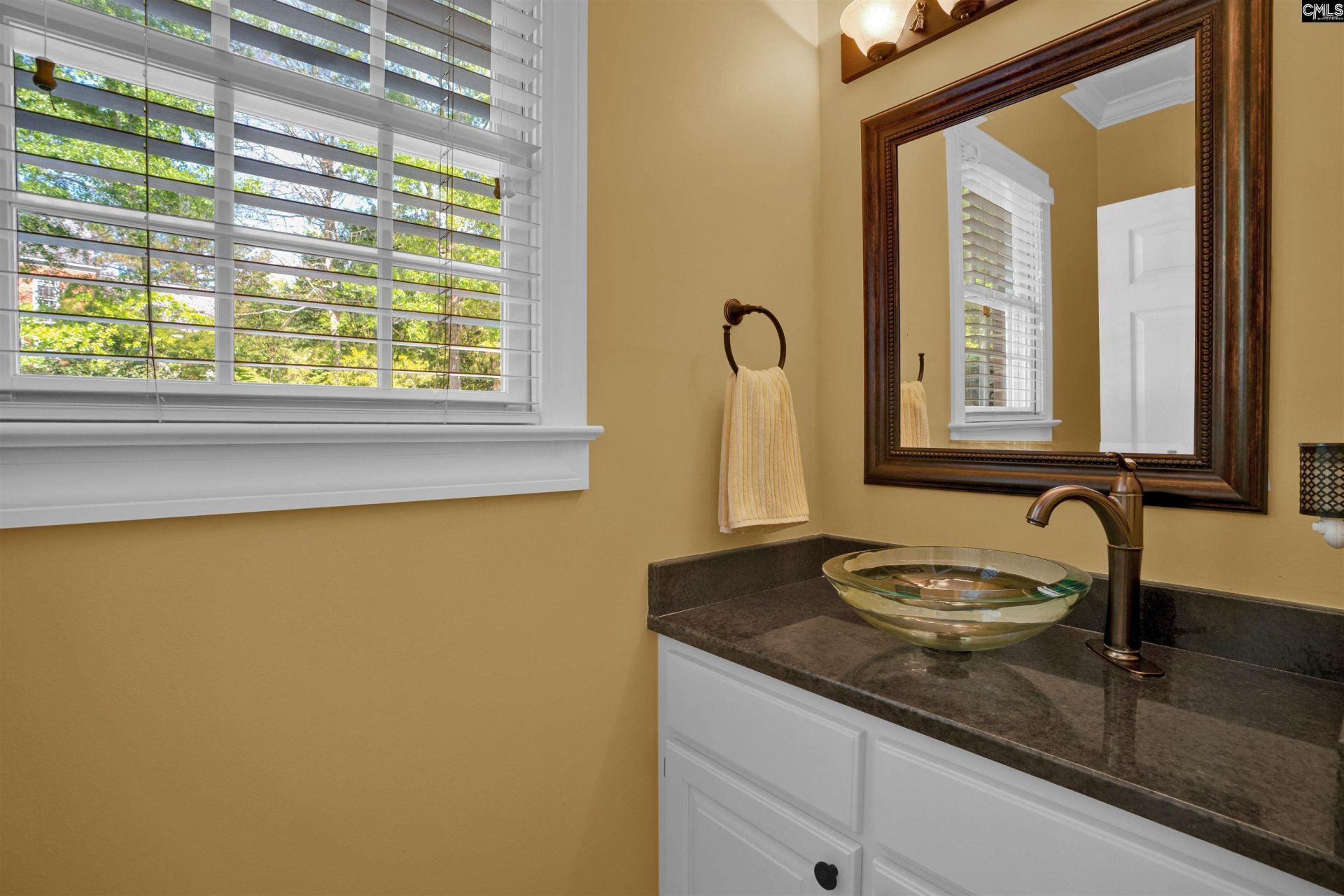 209 Bronlow Drive  Photo 13