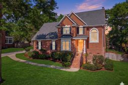 209 Bronlow Drive  photo 4