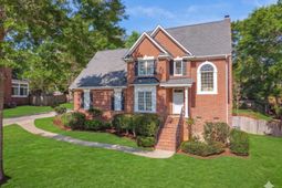 209 Bronlow Drive  photo 4