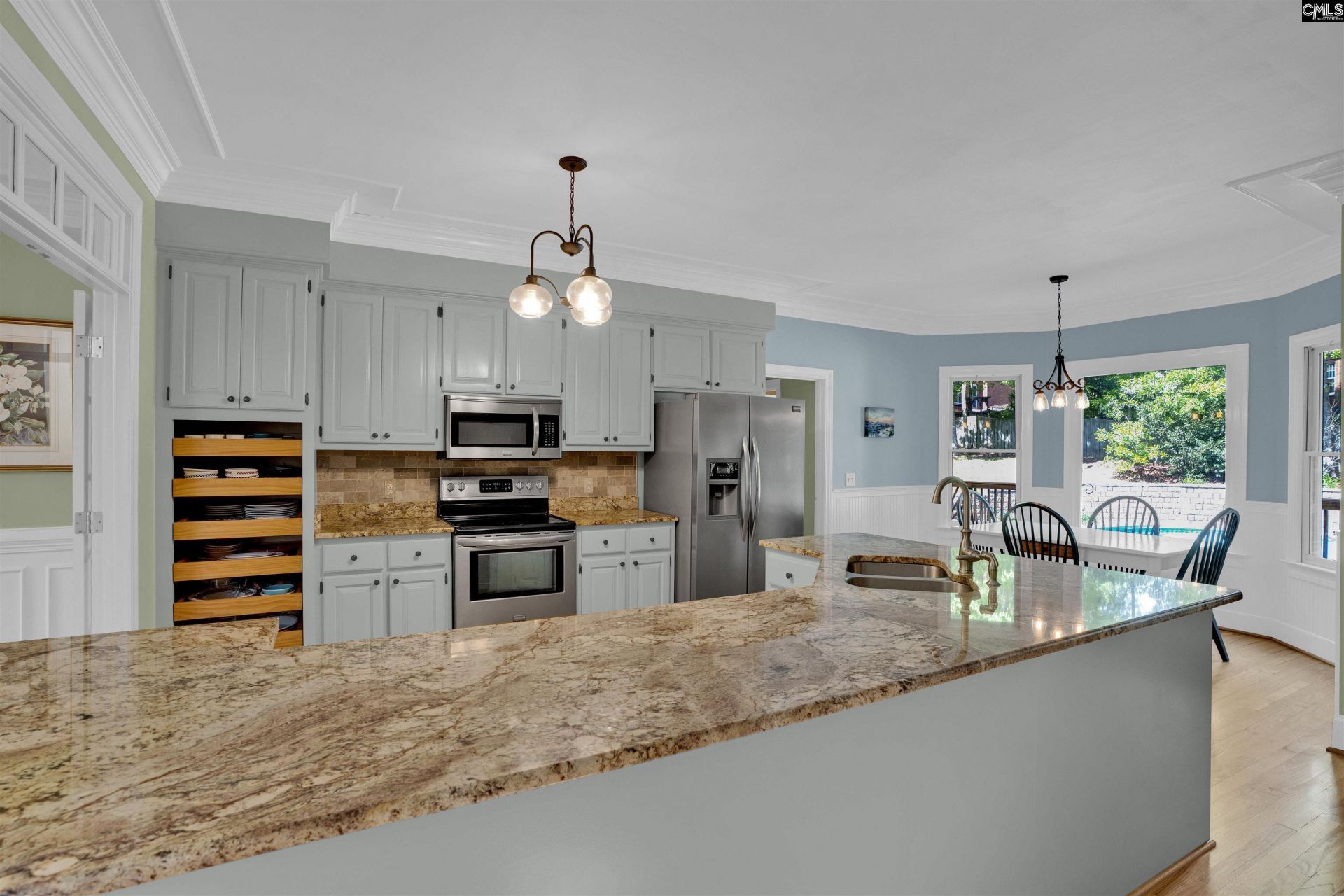 209 Bronlow Drive  Photo 5