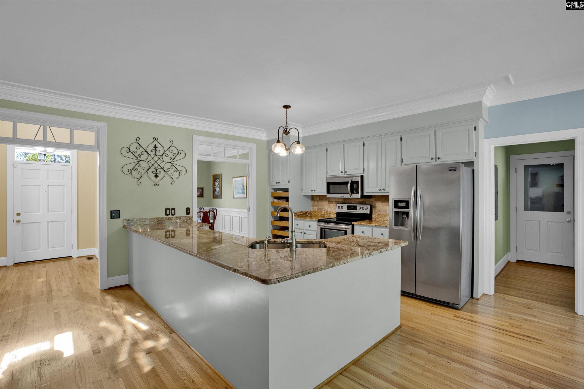 209 Bronlow Drive  Photo 7