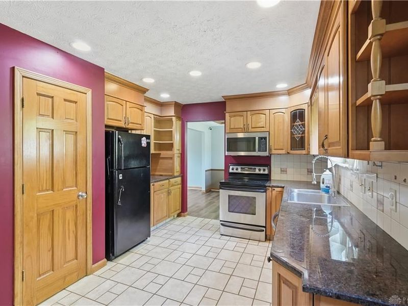 3288 Milverton Court, Cincinnati, OH 45248 Photo 15